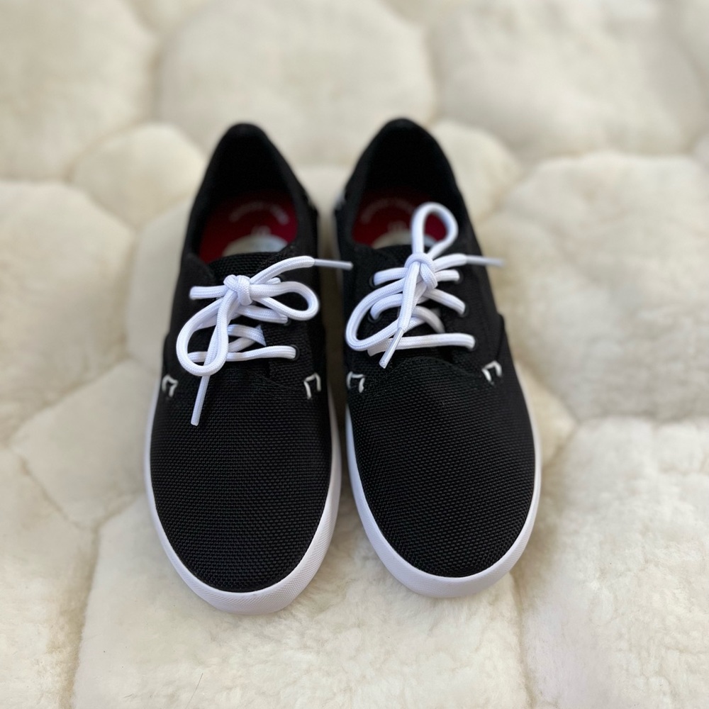 SPERRY CANVAS BOAT SHOE